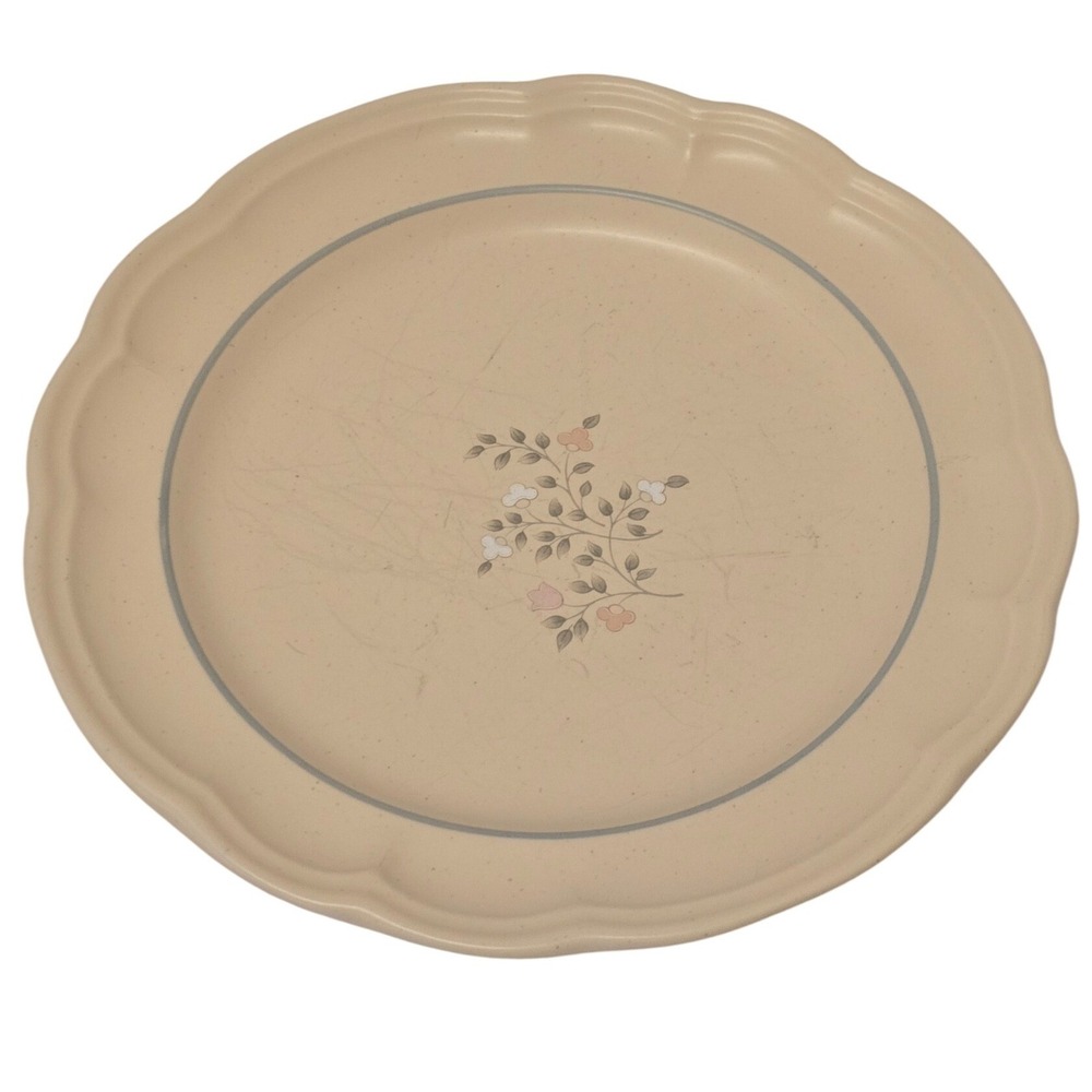 Pfaltzgraff Tea Rose Luncheon Plates Set of 2 Scalloped Floral Stoneware USA
